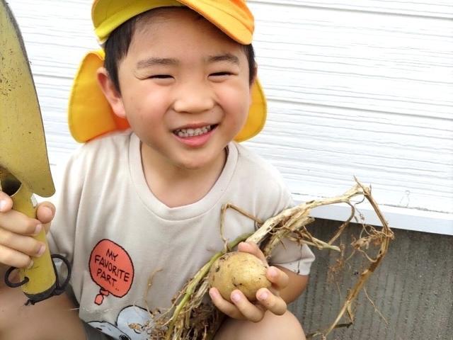 【管理者兼児発管】児童発達支援/月10日休み/年休129日/育児支援あり/運動・創作活動・自然体験などのプログラムで、チャレンジ精神をはぐくむ♪/月給25.5円～/正社員/資格必須の写真1枚目