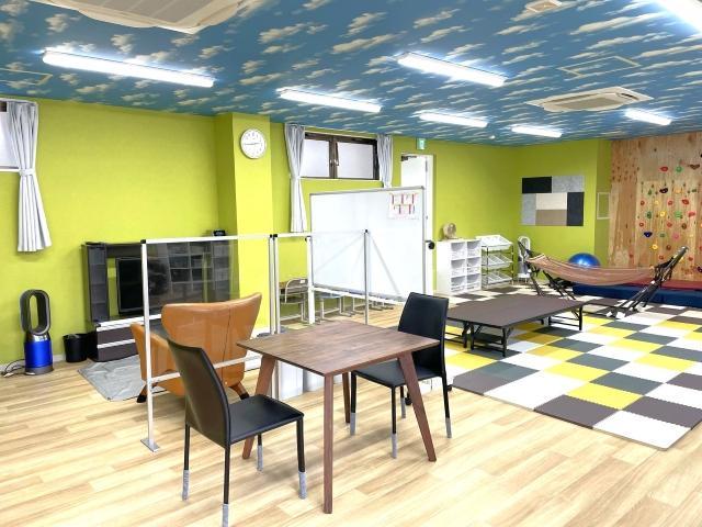 【管理者兼児発管】多機能型施設/完全週休2日制/日曜休み/残業ほぼなし/全国300施設展開中の大手FC◎/個別対応でじっくり自主性を伸ばす療育♪/月給26万円～/正社員/資格必須の写真5枚目