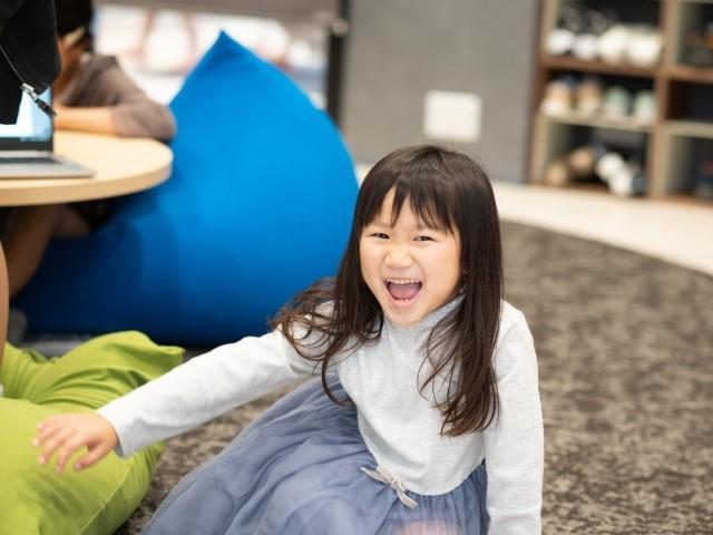 【児発管兼施設長】多機能型施設/正社員/資格必須/⽉給30万円〜/年間休日125日/産休育休取得実績あり♪/資格取得支援・研修でしっかりサポート！ の写真2枚目