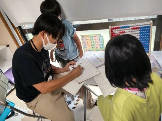 【心理学科卒業の方注目！】放課後等デイサービス/週休2日制/日曜休み◎/遊び心を大切にした療育/楽しい体験で、心とからだの成長をはぐくむ♪/月給24万円～/正社員/資格必須の写真2枚目