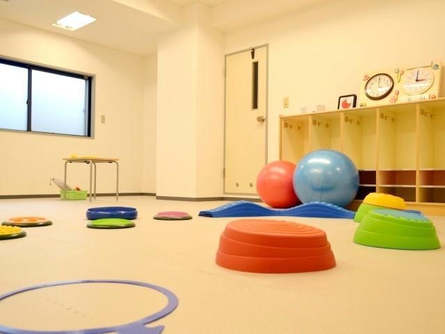 【児童発達支援管理責任者】児童発達支援/送迎なし/土日祝休み◎/年休120日以上/月給33.2万円～/育休・介護休業取得実績あり！福利厚生充実の好環境で長く働く♪/正社員/資格必須の写真4枚目