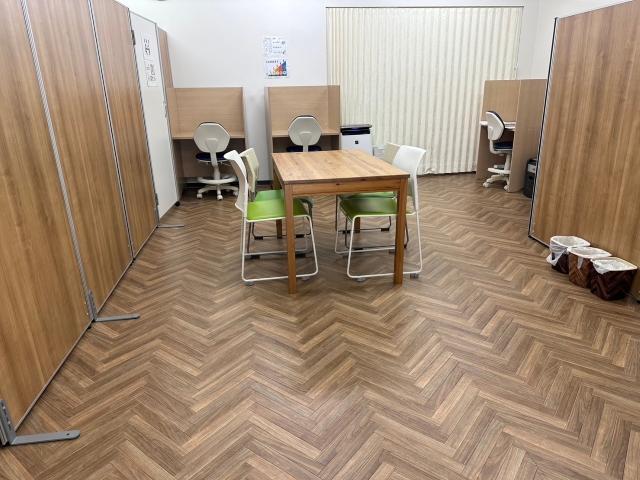 【児童指導員】多機能型施設/年休114日/日曜休み/送迎なし◎/学習・不登校支援・芸術を融合した療育/個別対応をメインに寄り添う支援を提供♪/月給22.4万円～/正社員/資格必須の写真5枚目