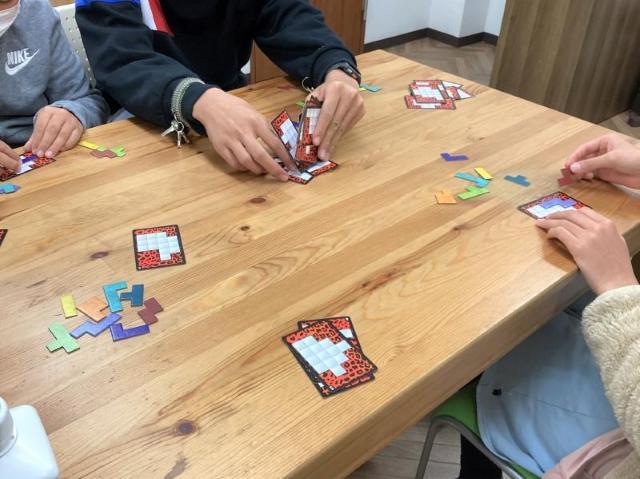 【臨床心理士/公認心理師】多機能型施設/年休114日/送迎なし◎/専門知識を持ったスタッフによる学習支援を中心に、子どもたちの成長をサポート♪/月給22.4万円～/正社員/資格必須の写真2枚目