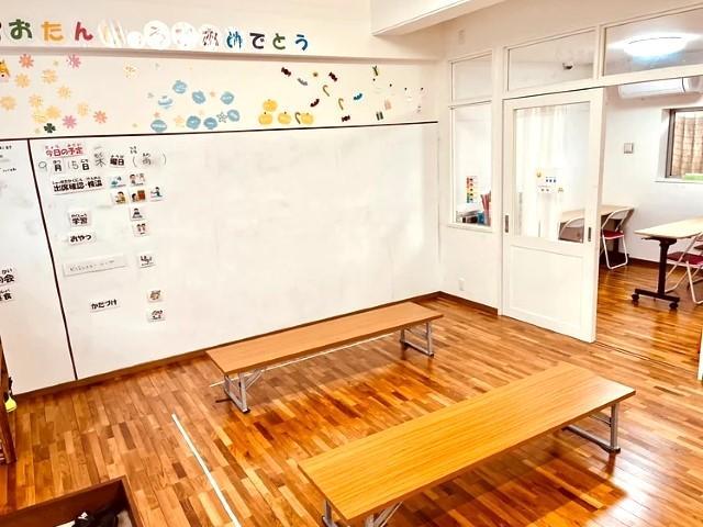 【理学療法士】放課後等デイサービス/日祝休み・年間休日120日＆残業ほぼなし◎/実践的な支援が特徴♪「就労準備型」施設/月給22万円～/契約社員/資格必須の写真4枚目