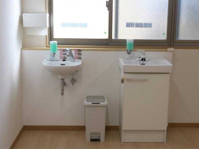 【保育士】放課後等デイサービス/年間休日120日◎/日曜休み/生きてゆく力を自然にはぐくむ/外部講師と連携し、専門性の高い療育を提供♪/月給22.5万円～/正社員/資格必須の写真3枚目