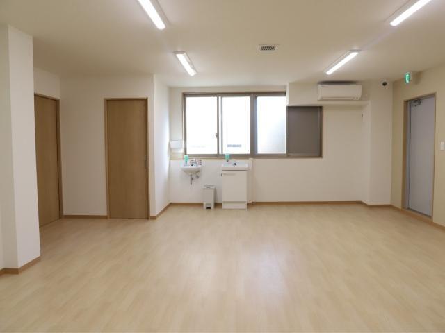 【保育士】放課後等デイサービス/年間休日120日◎/日曜休み/生きてゆく力を自然にはぐくむ/外部講師と連携し、専門性の高い療育を提供♪/月給22.5万円～/正社員/資格必須の写真5枚目