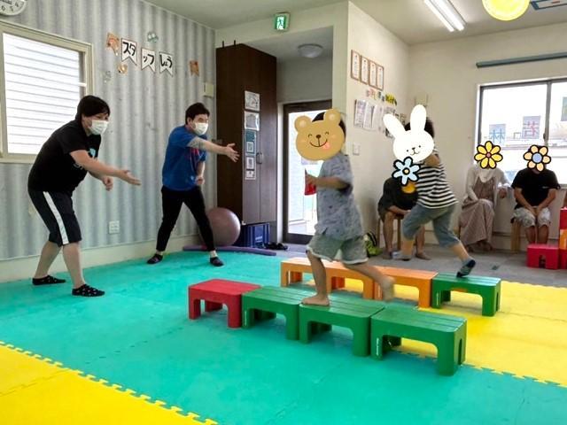 【言語聴覚士】多機能型施設/送迎なし◎/残業ほぼなし/笑顔で楽しく！脳科学×運動療育「スパーク運動療育」が特徴♪/研修＆資格取得支援が充実/月給26万円～/正社員/資格必須の写真3枚目