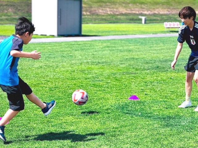 【保育士】放課後等デイサービス/正社員/資格必須/月給21万円～/未経験可/関東・兵庫エリアで施設展開中のFC◎/サッカーメインのスポーツ療育♪の写真1枚目