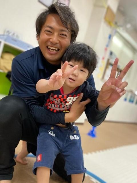 【児童指導員】放課後等デイサービス/年休120日以上/未経験可/月給27.6万円～/東京エリアを中心に6か所の施設を展開する運営法人◎/運動メインの療育♪/正社員/資格必須の写真4枚目