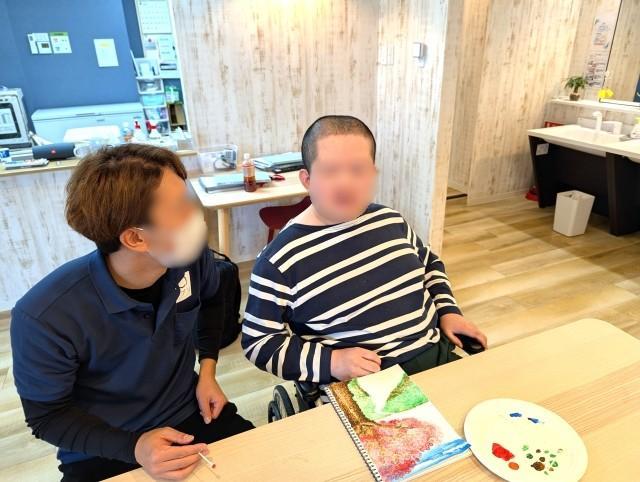 【サービス管理責任者】生活介護事業所/駅チカ/残業ほぼなし◎/業界大手で研修＆待遇充実/人を想うココロを大切に、ご利用者主体の支援を♪/月給29.5万円～/正社員/資格必須の写真1枚目