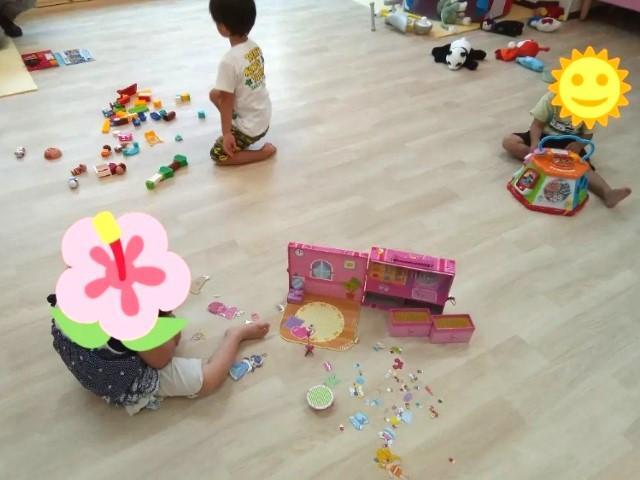 【保育士】児童発達支援/4週8休制/送迎なし/残業ほぼなし/研修制度充実/全国100教室以上を展開するFC◎/ABAに基づく独自療育が特徴♪/月給20万円～/正社員/資格必須の写真4枚目