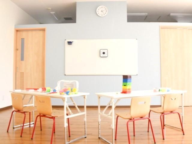 【理学療法士】多機能型施設/正社員/資格必須/⽉給19.3万円〜/7.5時間勤務◎/年休123日/大手法人とのコラボレーション店舗1号店♪/個別・集団療育のエッセンスを学べる！の写真2枚目