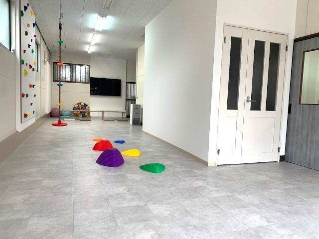 【作業療法士】多機能型施設/年間休日119日/日曜休み◎/「仕事が楽しい」と思える職場づくりを実施/個性を大切に、生きていく力をはぐくむ療育♪/月給20万円～/契約社員/資格必須の写真4枚目