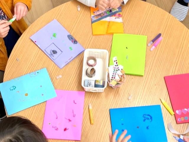 【作業療法士】多機能型施設/週休2日制/月9日休み/希望に応じて新規事業立ち上げもお任せ◎/専門性を高め子どもたちと一緒に成長できる環境♪/⽉給23.5万円〜/正社員/資格必須