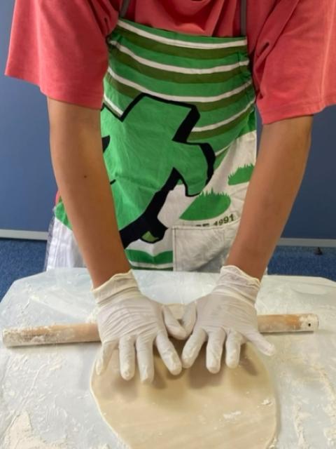 【児童指導員】多機能型施設/年間休日120日◎/日曜休み/リトミック・英語学習・SSTなどを用いた療育！/精神的＆生活動作の自立を目指す♪/月給21.6万円～/契約社員/資格必須の写真5枚目