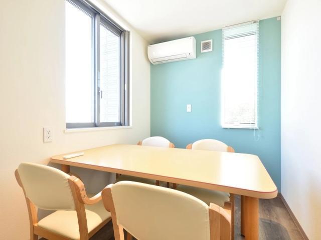 【サービス管理責任者】就労移⾏⽀援/正社員/資格必須/⽉給31.5万円〜/日曜休み◎/年休115日/大人の発達障がいに特化！「自分らしく働く」を実現する独自プログラムで支援♪の写真5枚目