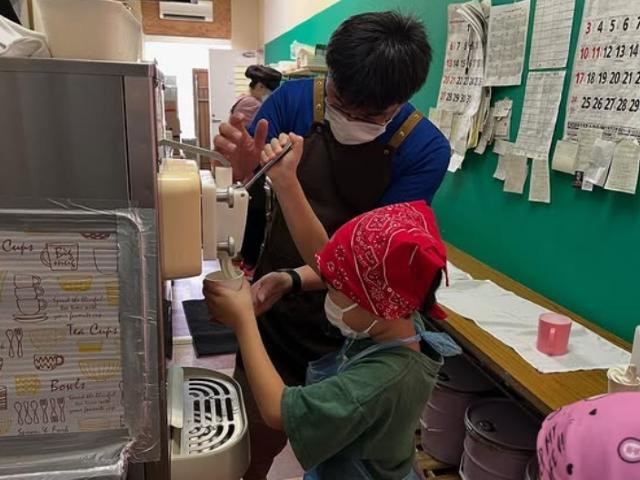 【保育士】多機能型施設/年間休日124日◎/日祝休み/英会話＆運動がメインのプログラム♪/子どもたちと一緒に楽しみながら成長をサポート/月給19.5万円～/正社員/資格必須の写真5枚目