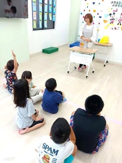 【児童指導員】多機能型施設/正社員/資格必須/月給22.5万円～/日祝休み/全国に300施設以上を展開する業界大手のFC♪/個別対応で自主性を伸ばす療育◎の写真2枚目