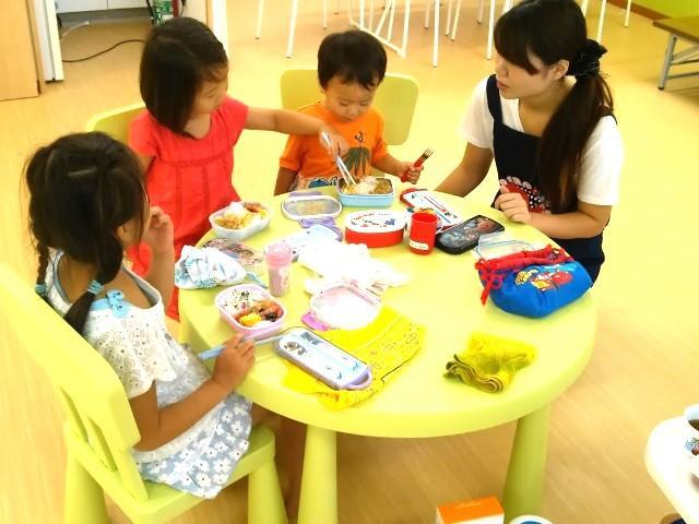 【保育士】多機能型施設/年間休日111日＆残業ほぼなし◎/全国展開中の大手FC/「できた！」の中身やその先も追求♪しっかり向き合える少人数体制/月給24万円～/正社員/資格必須の写真4枚目