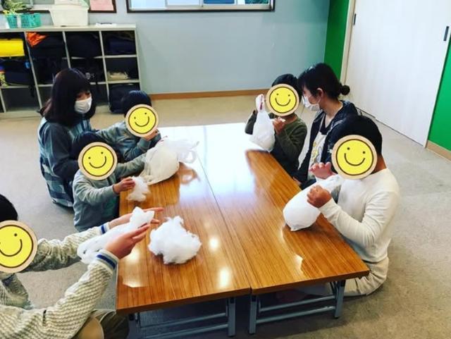 【児童指導員】多機能型施設/年休112日/産休・育休取得実績あり/運動療育をメインに心と体の成長をサポート/「できる」を信じて「できた」をよろこぶ♪/月給19万円～/正社員/資格必須の写真10枚目