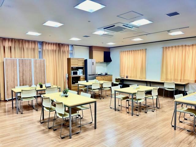 【管理者兼サビ管】就労継続支援B型/日祝休み◎/全国140施設を展開する法人/事業拡大による募集！/昇給年4回/明確な評価制度でキャリアアップも♪/月給30万円～/正社員/資格必須