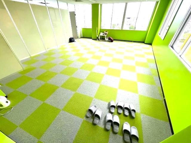 【保育士】多機能型施設/2025年中オープン！年休120日/土日休み◎/研修制度あり/21世紀を生き抜く「プログラミング的思考力」を養う療育♪/月給19万円～/正社員/資格必須の写真5枚目