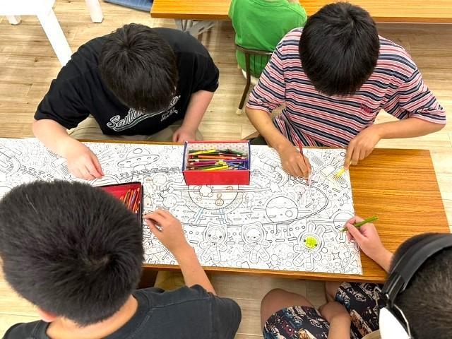 【保育士】放課後等デイサービス/日祝ほか完全週休2日制＆年間休日120日◎/個別の学習指導をメインに子どもたちの自立心を育む♪/月給19万円～/残業ほぼなし/正社員/資格必須