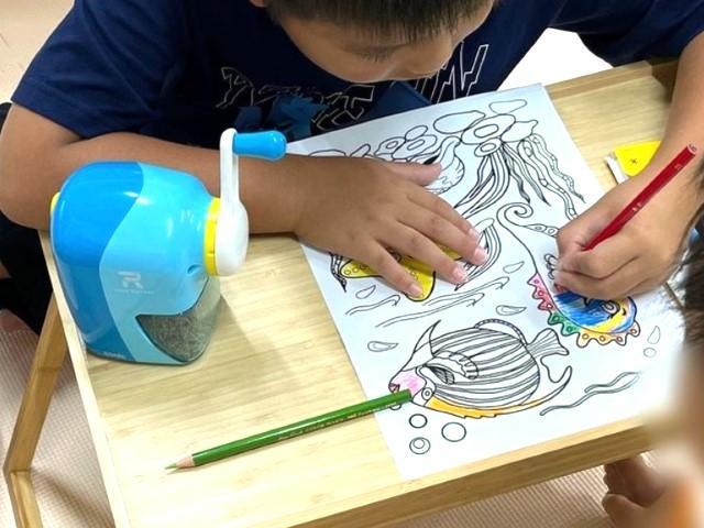 【理学療法士】多機能型施設/正社員/資格必須/月給20.7万円～/土日祝休み/年休120日以上/残業ほぼなし/東京・埼玉エリアを中心に保育園を多数展開する運営法人◎の写真1枚目