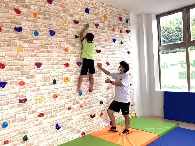 【保育士】児童発達支援/正社員/資格必須/月給22.4万円～/年休123日/土日祝休み！完全週休2日制/未経験可/教育制度充実/10か所以上の療育施設を展開する法人◎の写真10枚目