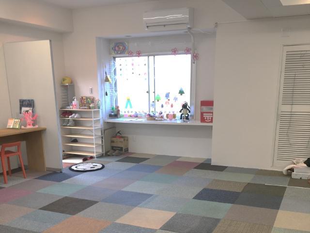 【保育士】放課後等デイサービス/土日祝休み◎/年休123日/子ども一人ひとりの課題に合わせて社会への適応をサポート！/空間や体験を通じて発達を育む/月給19万円～/正社員/資格必須の写真6枚目