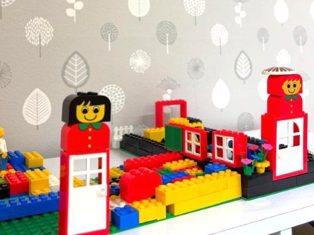 【児童発達支援管理責任者】放課後等デイサービス/年休120日/土日祝休み◎/表現スキルを育み、社会で安心して生きられる土台をつくるための支援♪/月給28万円～/契約社員/資格必須の写真1枚目