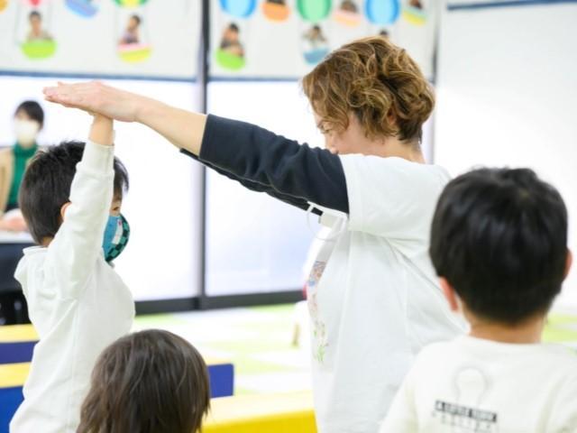 【保育士】放課後等デイサービス/正社員/資格必須/⽉給28.1万円〜/土日祝休み◎/完全週休2日制/未経験・ブランク可/学習支援特化の施設♪の写真1枚目