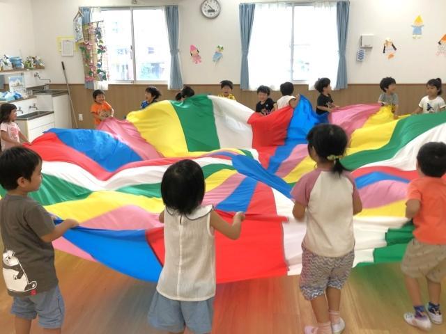 【理学療法士】児童発達支援/年間休日120日◎/日祝休み/産休・育休取得実績あり/楽しさを重視した療育♪/個性に応じた多彩なプログラムを実施/月給20万円～/正社員/資格必須の写真3枚目