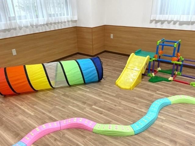 【理学療法士】児童発達支援/パート・アルバイト/資格必須/時給1,500円～/送迎なし/1日4h～勤務可◎/全国展開中の法人/「高い専門性×ていねいな療育」ですこやかな育ちを♪の写真3枚目