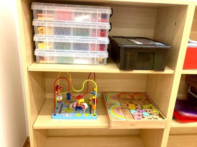 【児童指導員】児童発達⽀援/完全週休2日制/送迎なし◎/駅チカ/大阪・兵庫に約90施設を展開/くるみん認定企業！子育てとの両立を応援します♪/⽉給21.6万円〜/正社員/資格必須の写真1枚目