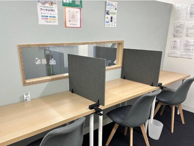 【理学療法士】児童発達支援/日曜・月曜休み◎/自分らしさを伸ばす！「アート×運動療育」が特徴♪/充実の研修プログラムでさらにスキルアップも！/月給25万円～/正社員/資格必須の写真4枚目