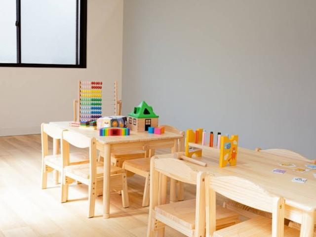 【作業療法士】児童発達支援/日曜・月曜休み◎/自分らしさを伸ばす！「アート×運動療育」が特徴♪/充実の研修プログラムでさらにスキルアップも！/月給25万円～/正社員/資格必須の写真2枚目