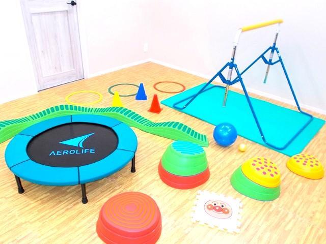 【児童指導員】児童発達支援/正社員/資格必須/月給24万円～/年休120日以上/残業ほぼなし/送迎なし/もっと成長したいなら、研修＆サポート体制充実の業界大手フランチャイズへ♪の写真9枚目