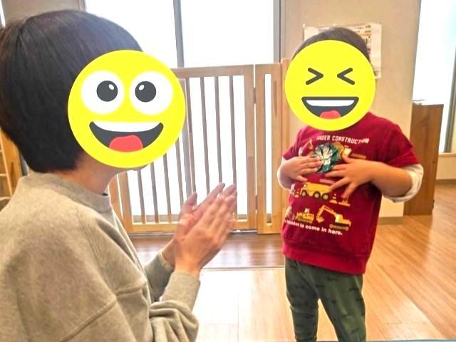 【保育士】多機能型施設/正社員/資格必須/月給28万円～/年休125日/残業ほぼなし/医学博士・精神科専門医が代表を務める法人◎/教育業界大手開発の研修制度でさらなる成長も♪の写真3枚目