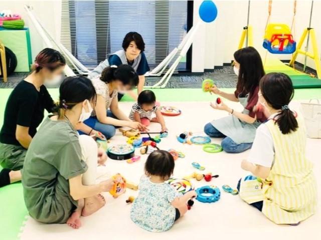 【作業療法士】多機能型施設/正社員/資格必須/月給23万円～/年休113日/残業ほぼなし/送迎なし/ダウン症の子どもたちに特化した施設◎/充実の教育制度でブランクも安心♪の写真2枚目