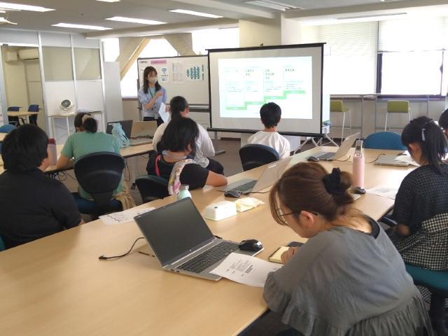 【児童指導員】多機能型施設/週休2日制/日祝休み/送迎なし/研修充実◎/全国展開中の大手FC！/「キッズファースト」を第一に見守る支援を♪/月給23万円～/正社員/資格必須の写真10枚目