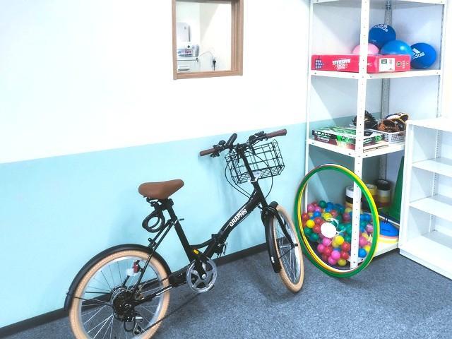 【児童指導員】多機能型施設/正社員/資格必須/月給24万円～/年休120日以上/未経験可/ICTを活用した運動療育システムを導入◎/「IT×福祉×運動」をキーワードに活動♪の写真1枚目