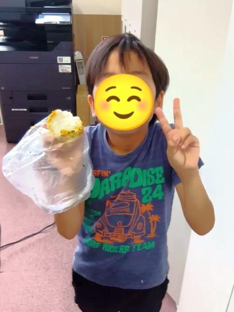 【保育士】多機能型施設/年休110日以上/日月祝休み！完全週休2日制/残業ほぼなし/送迎なし/学習支援を軸とした、1対1の完全個別療育◎/月給19万円～/正社員/資格必須の写真4枚目