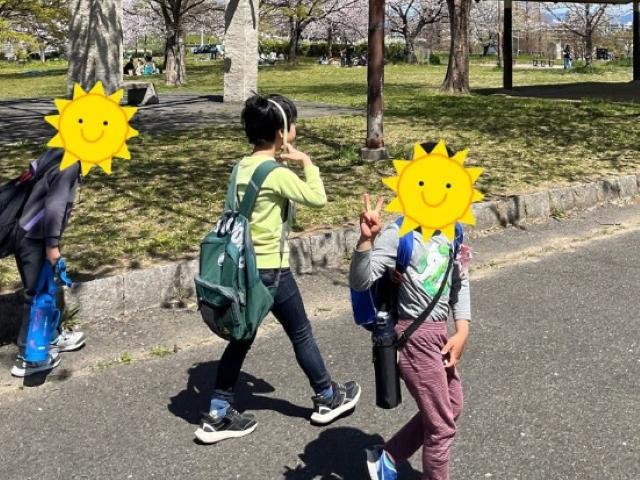 【児童指導員】多機能型施設/年間休日110日/日曜休み/残業ほぼなし/送迎なし◎/「できた！」を喜び合い、子どもたちの自主性に寄り添う支援♪/月給23万円～/正社員/資格必須の写真3枚目