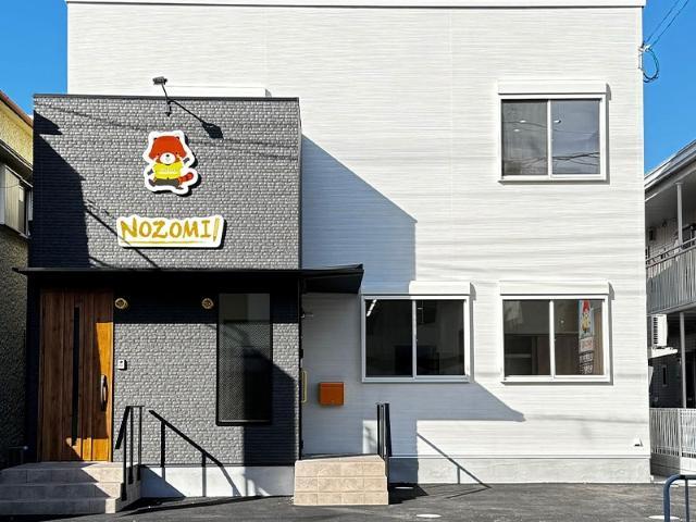 【児童指導員】多機能型施設/完全週休2日制/年休123日/送迎なし◎/子どもたちが自分らしく育つための居場所づくり♪/多彩な活動で「できた！」を応援/月給21万円～/正社員/資格必須の写真2枚目