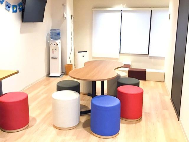 【⾔語聴覚⼠】多機能型施設/送迎なし/年休120日/児童福祉・障がい福祉分野未経験もOK/業界大手で教育サポート＆待遇充実♪/月給25.3万円～/正社員/資格必須の写真10枚目