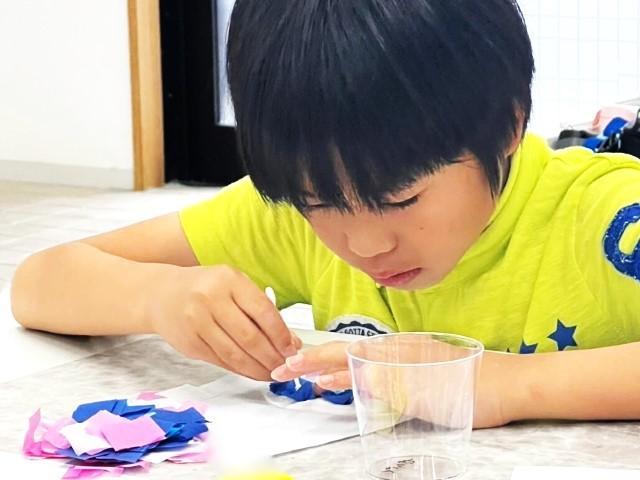 【臨床心理士/公認心理師】放課後等デイサービス/日祝休み＆残業ほぼなし◎長期休暇充実/フットサルやダンスなどを楽しみ、成長できる運動特化型施設♪/月給25万円～/契約社員/資格必須