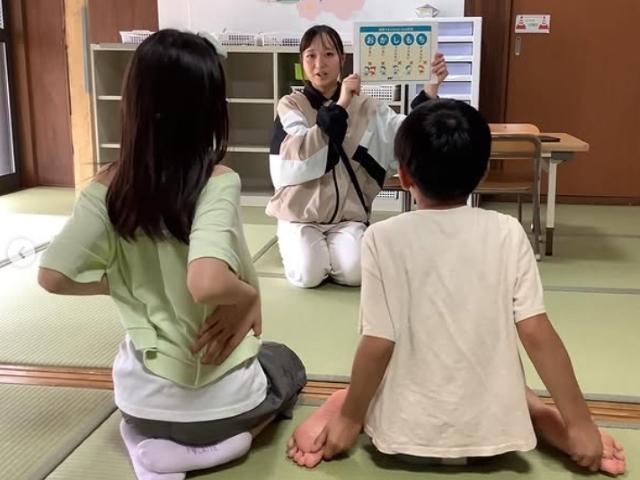 【理学療法士】多機能型施設/残業ほぼなし＆教育制度充実◎/「体・心・知」のスペシャリストが支援！「遊びと学習」で個性が花開く教室♪/月給26万円～/正社員/資格必須の写真1枚目