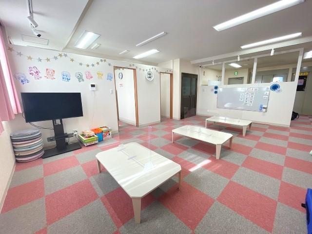 【児童指導員】多機能型施設/日祝休み◎/年休115日/月給25.5万円～/全国約400施設展開中の大手FCで豊富なノウハウが学べる/個別対応で自発的な活動を支援♪/正社員/資格必須の写真8枚目