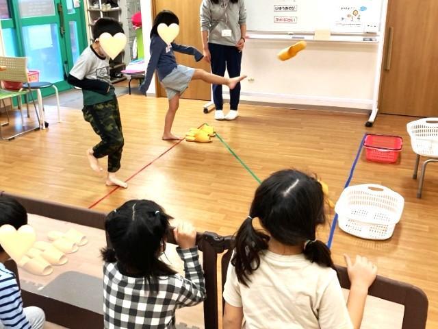 【児童指導員】放課後等デイサービス/年休120日以上/土日祝休み/子ども一人ひとりの専門家を目指す！可能性を広げ未来につなげていく療育◎/月給23.5万円～/正社員/資格必須の写真4枚目